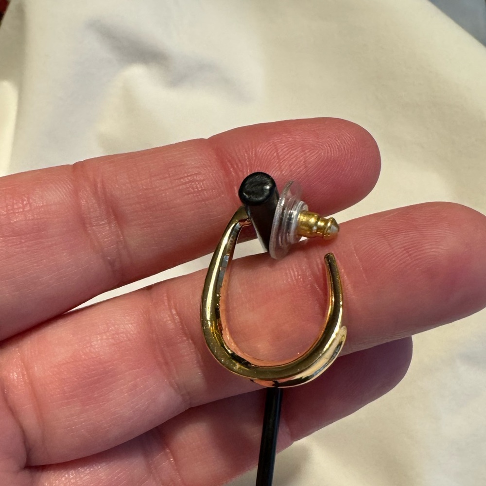 Gold tone drop loop earrings, 1”. EUC. - Picture 4 of 4